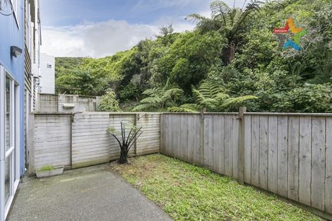 Photo of property in 44 Saddleback Grove, Karori, Wellington, 6012