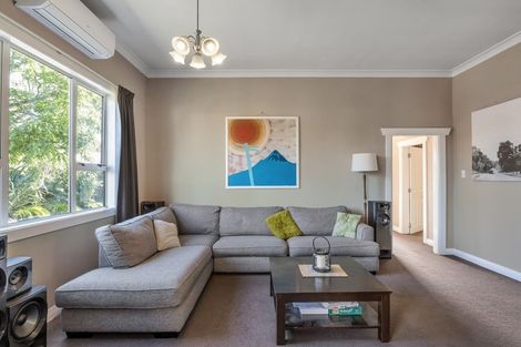 Photo of property in 143 Portia Street, Stratford, 4332