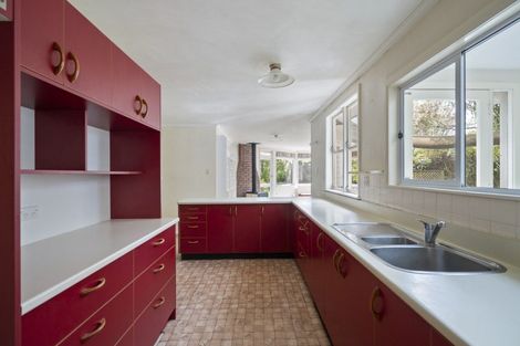 Photo of property in 393 Aokautere Drive, Aokautere, Palmerston North, 4471
