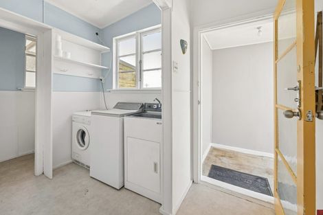 Photo of property in 5 Tawa Street, Hilltop, Taupo, 3330