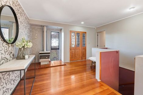 Photo of property in 2/8 Antrim Grove, Bayview, Auckland, 0629