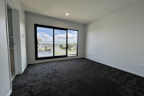 Photo of property in 523b Pakuranga Road, Howick, Auckland, 2010