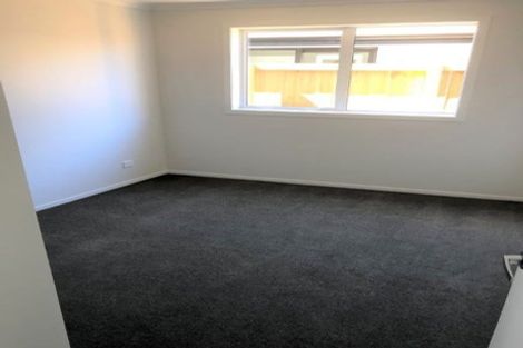 Photo of property in 2 Manawaroa Close, Grandview Heights, Hamilton, 3200