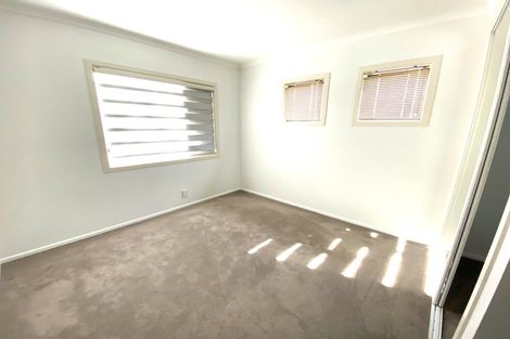 Photo of property in 78 Huntington Drive, Huntington Park, Auckland, 2013