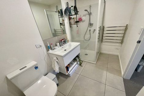 Photo of property in 5 Ara Paiwhenua, Tawa, Wellington, 5028