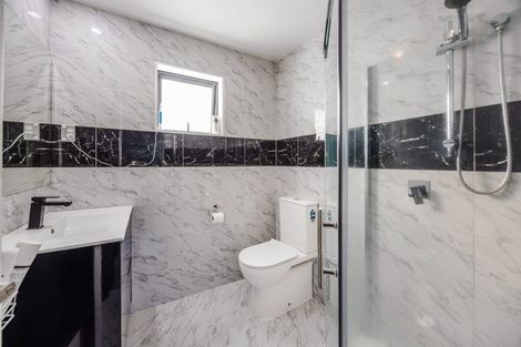 Photo of property in 42d Marr Road, Manurewa, Auckland, 2102
