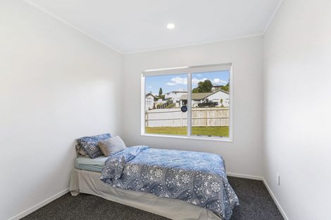 Photo of property in 46 Patts Avenue, Glendene, Auckland, 0602
