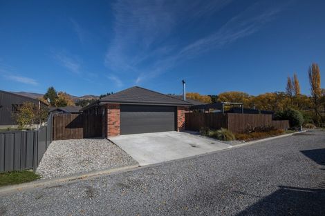 Photo of property in 26 Alice Burn Drive, Luggate, Cromwell, 9383