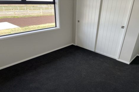 Photo of property in 5 Roma Way, Waitarere, 5510