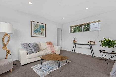 Photo of property in 4 Bacot Place, Howick, Auckland, 2014