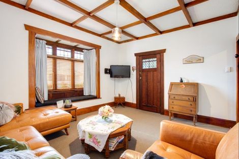 Photo of property in 10 Creagh Street, Te Awa, Napier, 4110