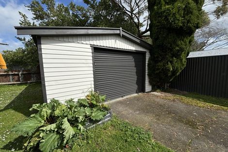 Photo of property in 30 Lyndhurst Street, Takaro, Palmerston North, 4412