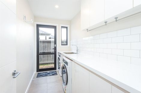 Photo of property in 14 Hazelnut Avenue, Prebbleton, 7604