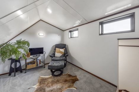 Photo of property in 7a Iwa-iti Street, Waitara, 4320