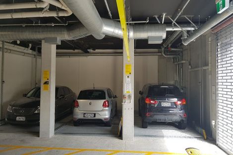 Photo of property in Alpha Apartments, 503/4u Elizabeth Street, Mount Victoria, Wellington, 6011