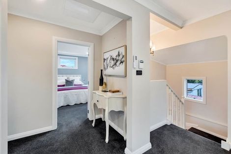 Photo of property in 52 Roberts Road, Te Atatu South, Auckland, 0610