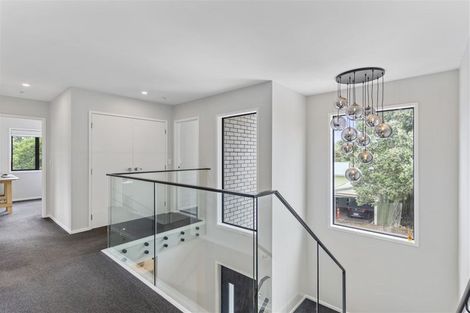 Photo of property in 63a Hellyers Street, Birkdale, Auckland, 0626