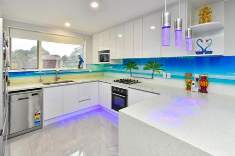 Photo of property in 9 Marblewood Grove, Pukekohe, 2120