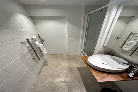Photo of property in 15/73 Princes Street, Northcote Point, Auckland, 0627