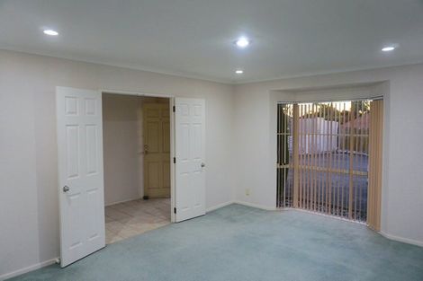 Photo of property in 7 Mullagh Place, East Tamaki Heights, Auckland, 2016