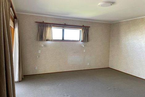 Photo of property in 31 Reflection Drive, West Harbour, Auckland, 0618