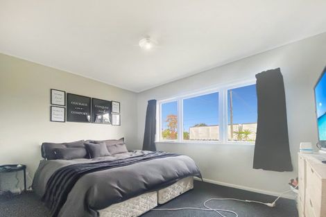 Photo of property in 1/512 Main North Road, Bay View, Napier, 4104