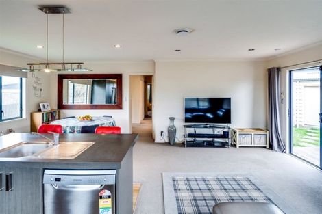 Photo of property in 104a Murphy Road, Taradale, Napier, 4112