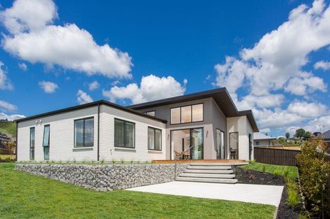 Photo of property in 140 Adler Drive, Ohauiti, Tauranga, 3112