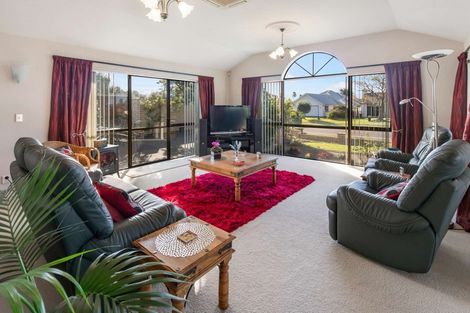 Photo of property in 9 Sovereign Drive, Papamoa Beach, Papamoa, 3118