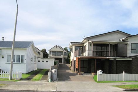 Photo of property in 4/19 The Parade, Bucklands Beach, Auckland, 2012