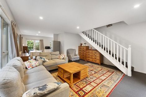 Photo of property in 8 Waldie Grove, Avalon, Lower Hutt, 5011