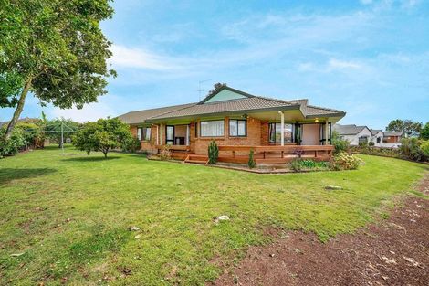 Photo of property in 2 Oakwood Place, Pukekohe, 2120