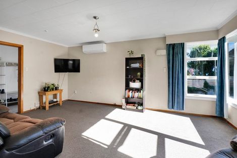 Photo of property in 17 Hua Street, Bell Block, New Plymouth, 4312