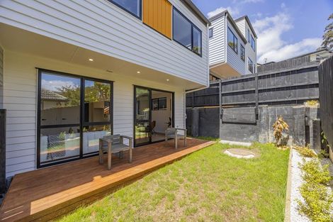 Photo of property in 10 Alexander Avenue, Torbay, Auckland, 0630