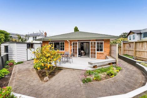 Photo of property in 1/89 Belt Road, New Plymouth, 4310
