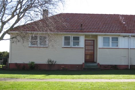 Photo of property in 12 Goldsmith Crescent, Levin, 5510