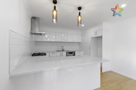 Photo of property in 2c Mayo Grove, Naenae, Lower Hutt, 5011