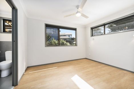 Photo of property in 66 Anich Road, Massey, Auckland, 0614