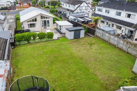 Photo of property in 13 John Street, Trentham, Upper Hutt, 5018