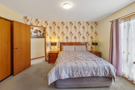 Photo of property in 113 Avonhead Road, Avonhead, Christchurch, 8042