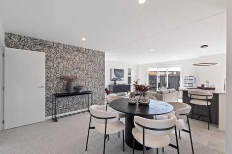 Photo of property in 5 Mangatainoka Lane, Awapuni, Palmerston North, 4412