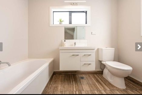 Photo of property in 10 Frankmoore Avenue, Johnsonville, Wellington, 6037