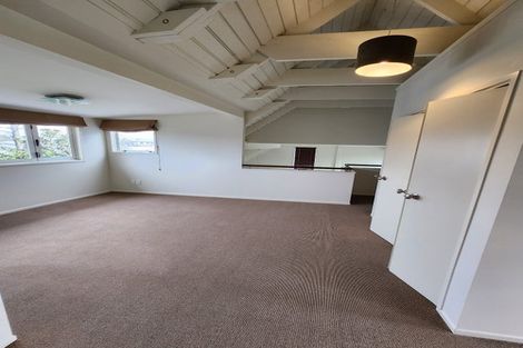 Photo of property in 56 Percy Road, Papamoa Beach, Papamoa, 3118