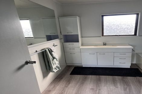 Photo of property in 8 Ryan Crescent, Greenmeadows, Napier, 4112