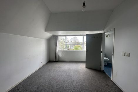 Photo of property in 2/11 Richard Avenue, Bucklands Beach, Auckland, 2014
