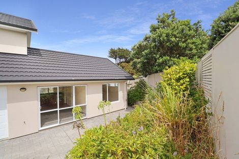 Photo of property in 7 The Topdeck, Whitby, Porirua, 5024