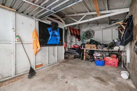 Photo of property in 20 Derrick Road, Kawakawa, 0210