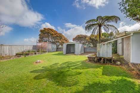 Photo of property in 57 Kuku Beach Road, Kuku, Levin, 5570