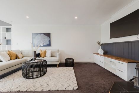 Photo of property in 157 College Street, Awapuni, Palmerston North, 4412