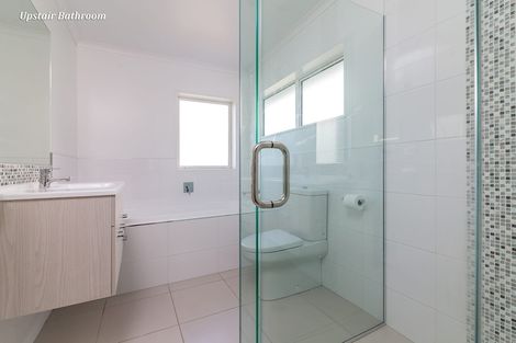 Photo of property in 10 Torea Tai Road, Hobsonville, Auckland, 0616